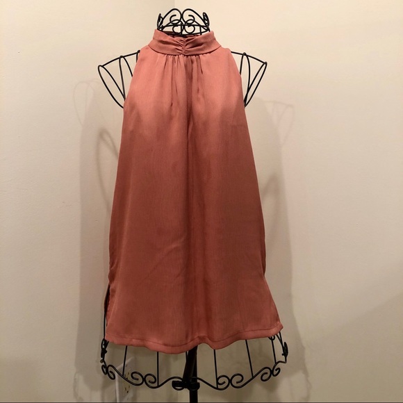 Burnt peach sleeveless top - Picture 1 of 3
